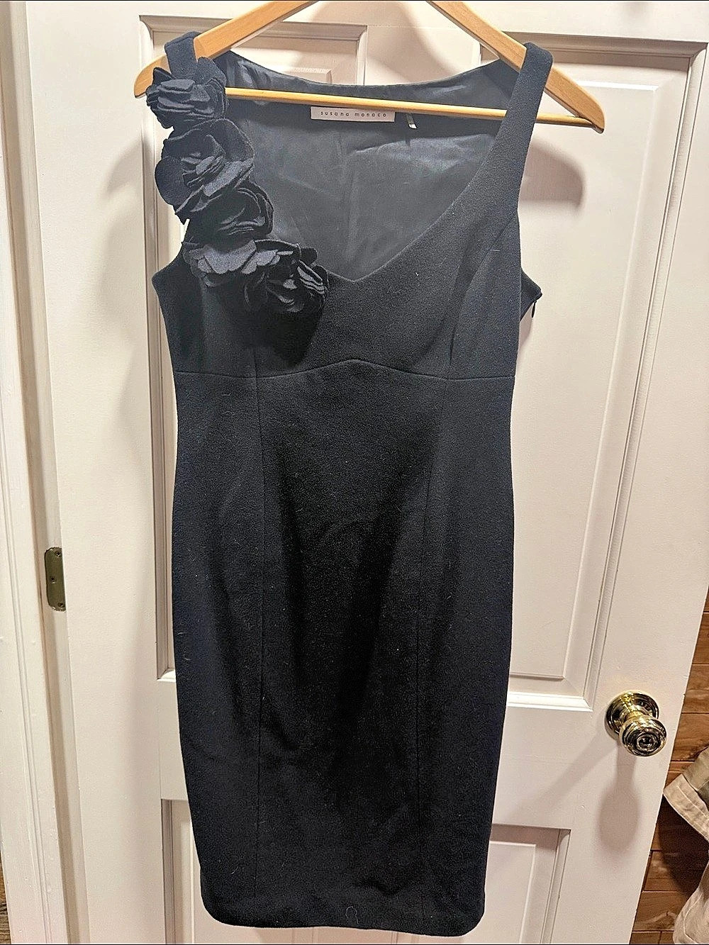 Susana Monaco Black Floral Appliqué Mini Dress Like New